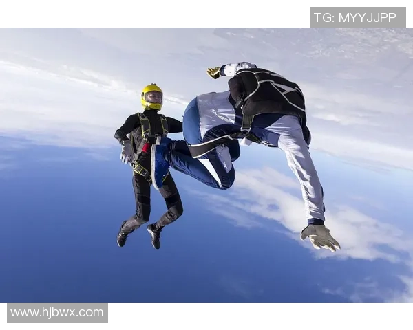 重庆极限运动队创下耐力新纪录引领极限运动新潮流 重庆极限运动队创下耐力新纪录引领极限运动新潮流